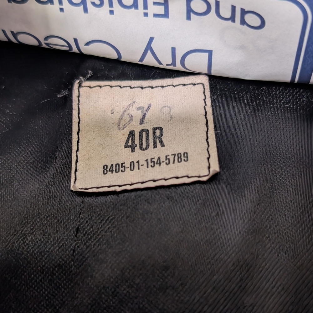 *MINT USED* Men's NAVY Issued Peacoat - Circa 1992 San Diego Base - Size 40R - Picture 5 of 7